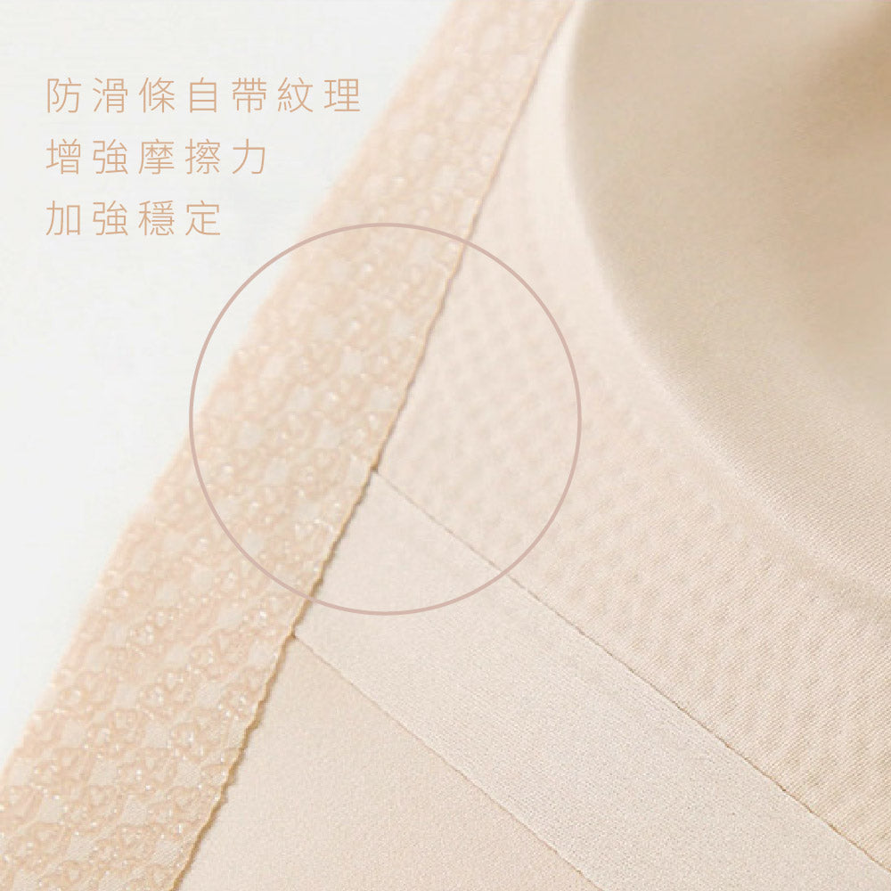 FITVEL 裸感平口女無肩帶胸衣